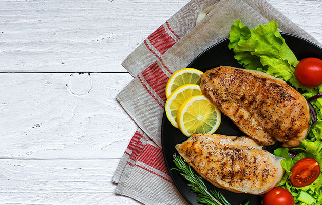 Greek Salad with Grilled Chicken & Lemony Dressing