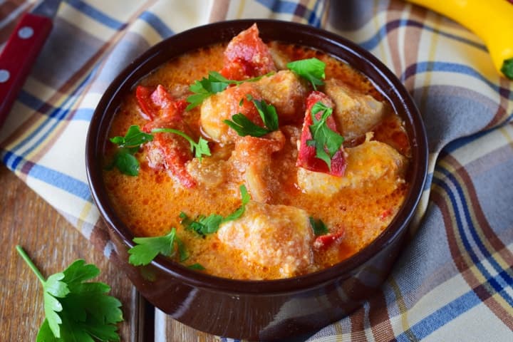 Hungarian Chicken Paprikash