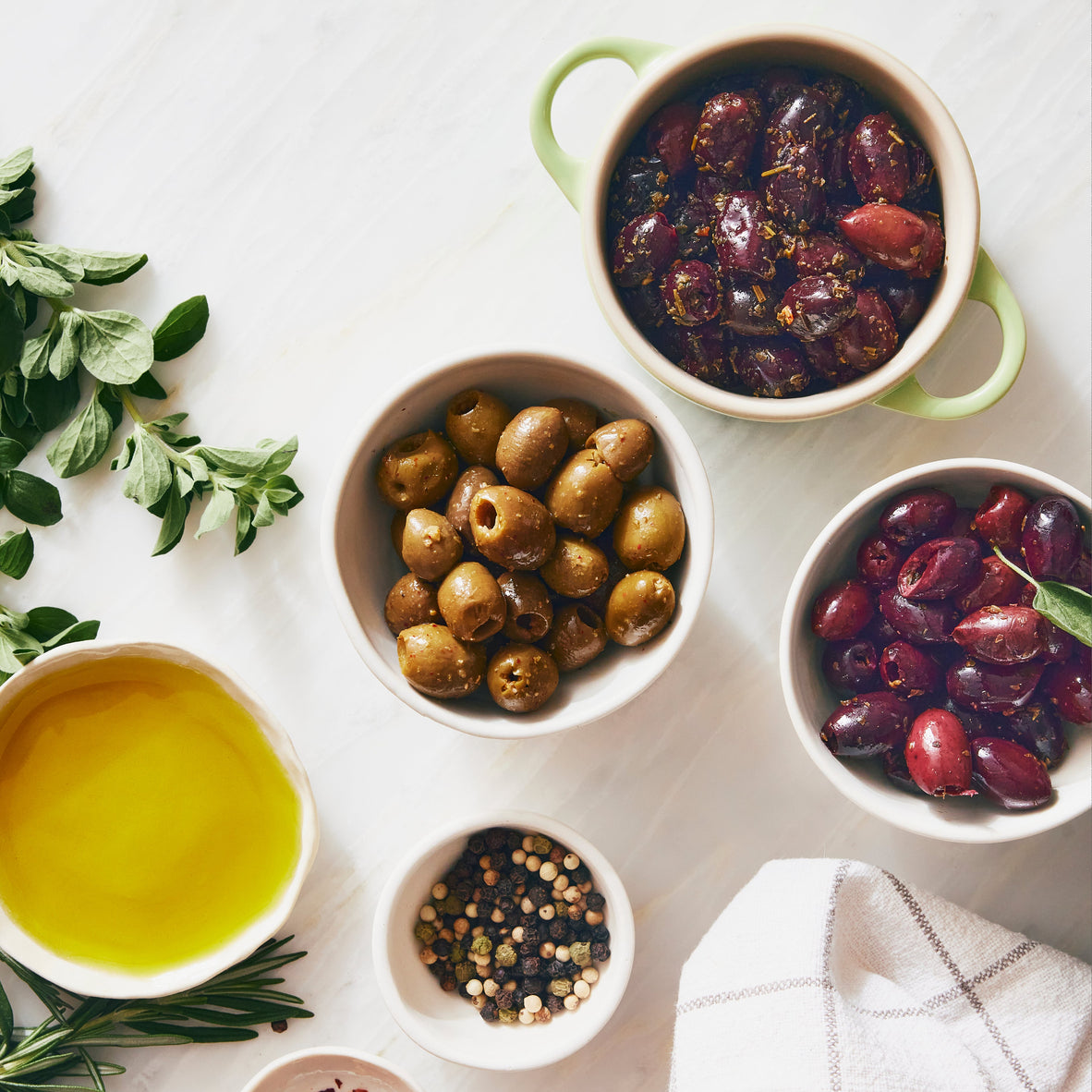 Kosterina Snacking Olives Trio