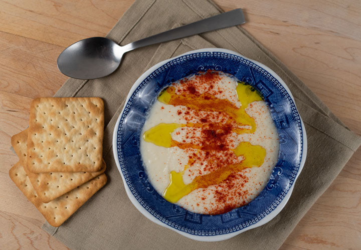 Cauliflower Soup with Smoked Paprika and Crackers