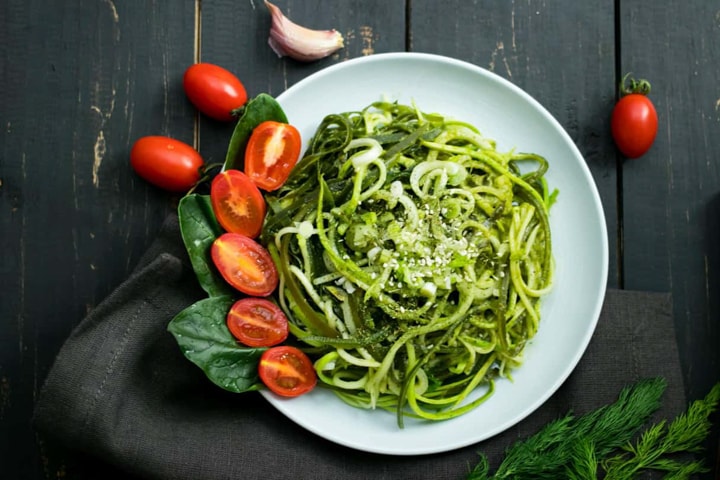 Pasta with Zucchini and Pesto